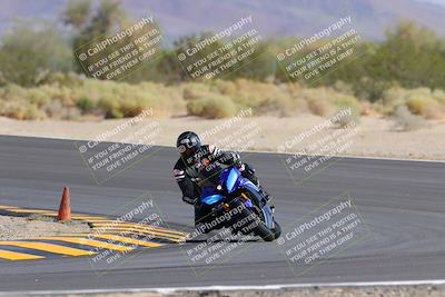 media/Oct-08-2022-SoCal Trackdays (Sat) [[1fc3beec89]]/Turn 10 (945am)/